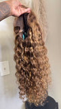 360 Highlighted 22” Curly wig